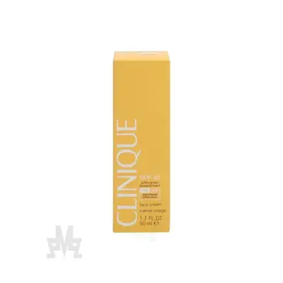 کرم ضدآفتاب Clinique مدل Broad Spectrum SPF 50 Sunscreen (SolarSmart Face Cream)  50mil